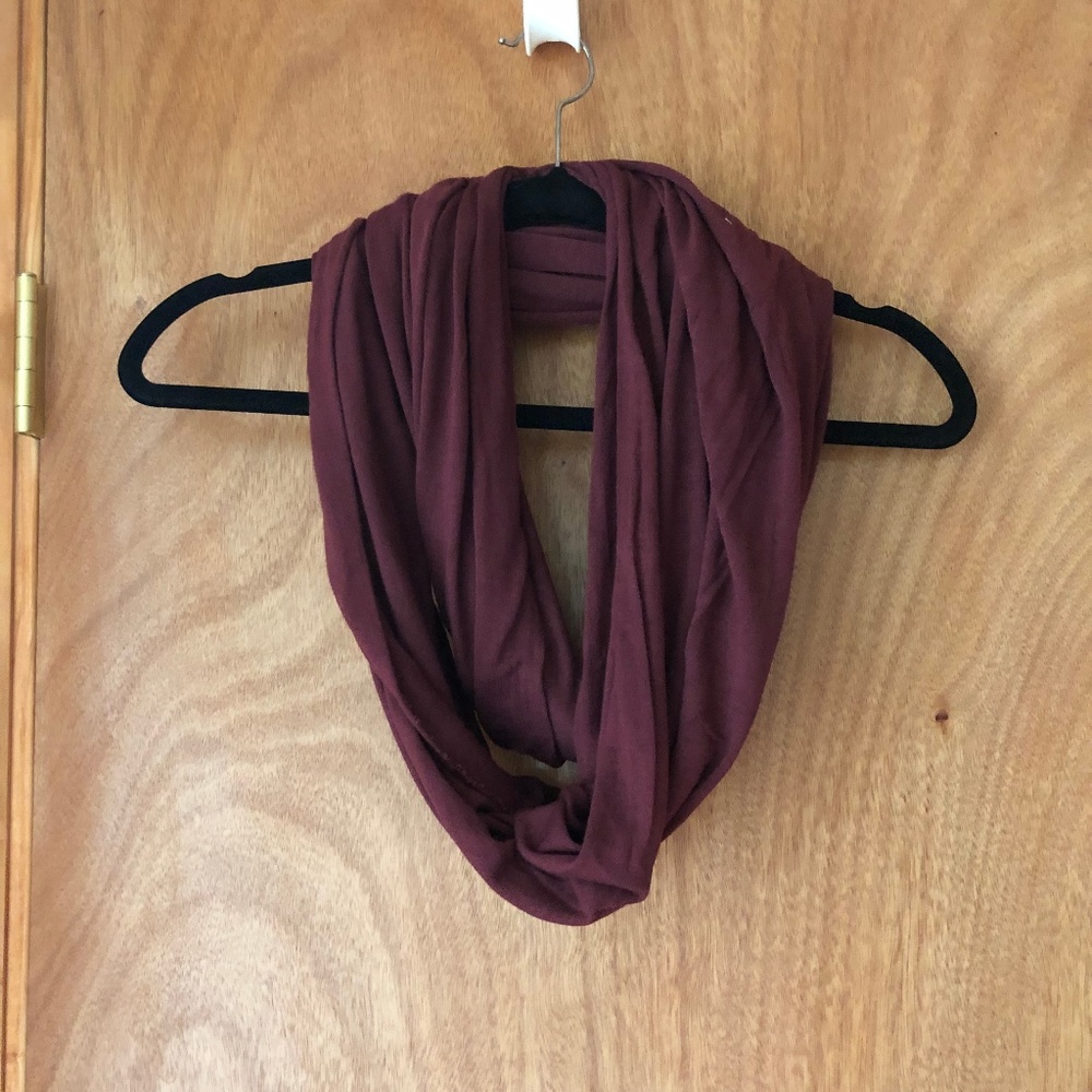 Brandy Melville Burgundy Infinity Reese Scarf